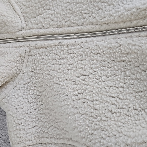 Aritzia Wilfred FreeMustang Zip-Up - Picture 8 of 9